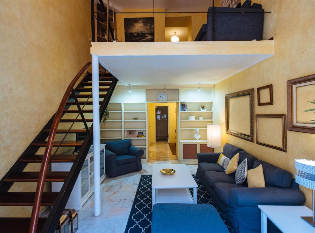 Pajaritos Suite Apartment - Private Parking Included 세비야 외부 사진