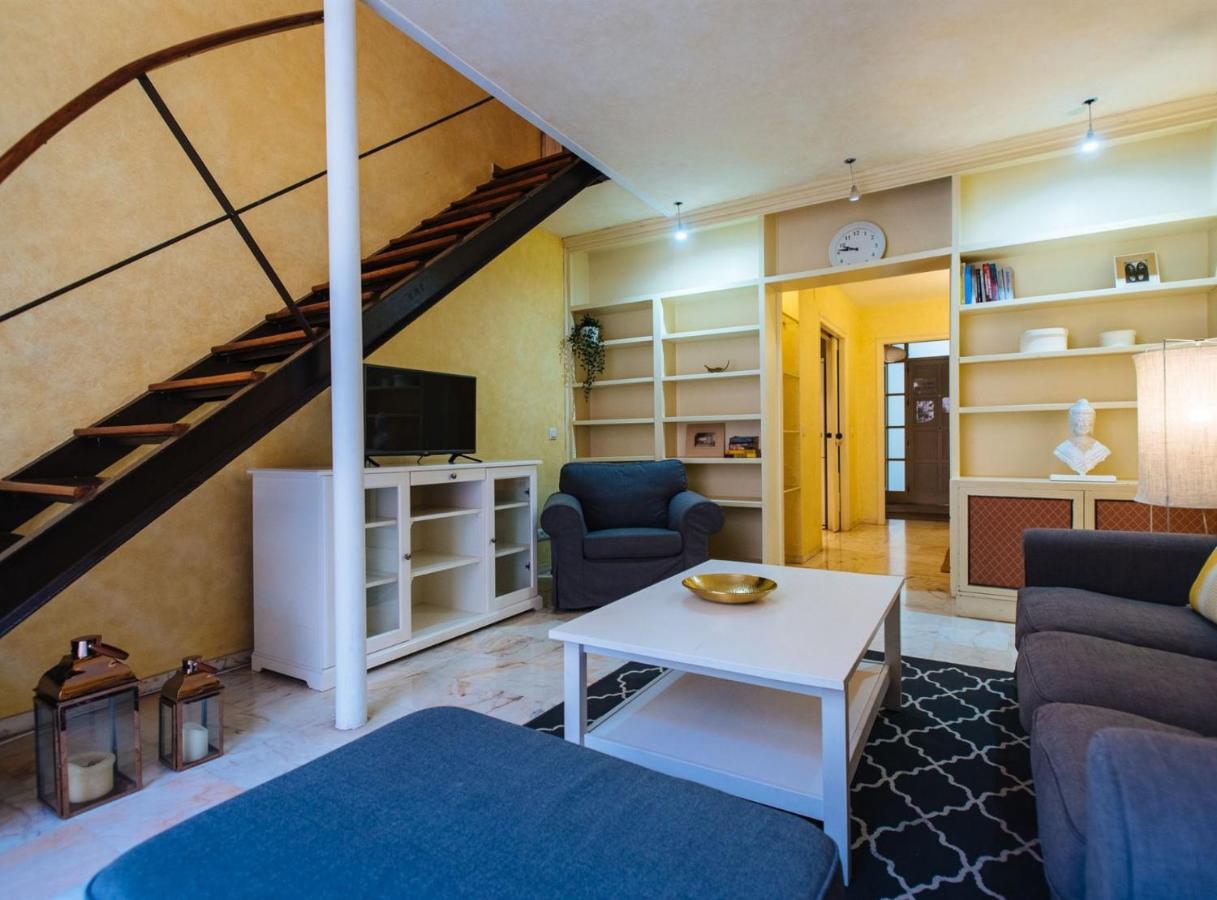 Pajaritos Suite Apartment - Private Parking Included 세비야 외부 사진